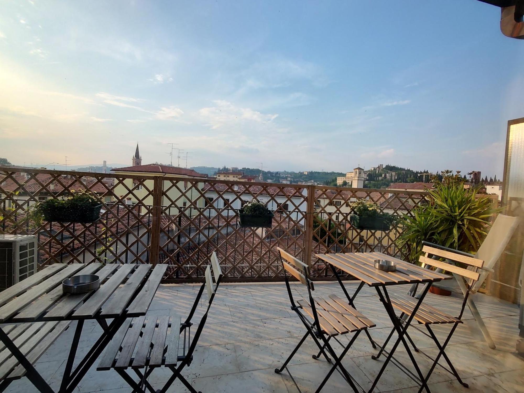 Verona Relax & Stay Rooms Exterior photo
